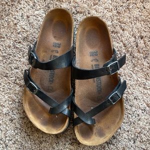 Women’s Birkenstocks 39